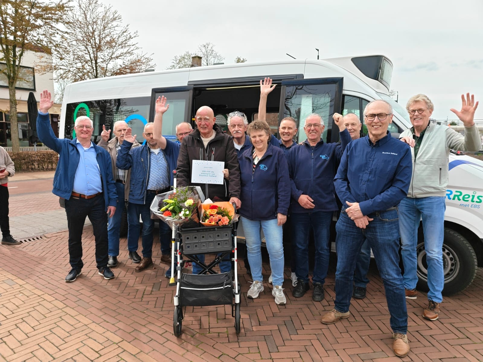 Foto van de passagier, chauffeurs en bestuur 